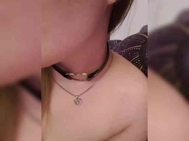 __EElaIzzza__ webcam