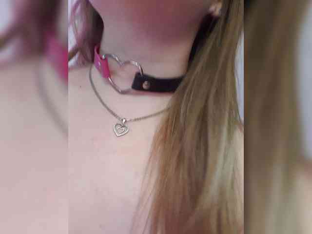 __EElaIzzza__ webcam