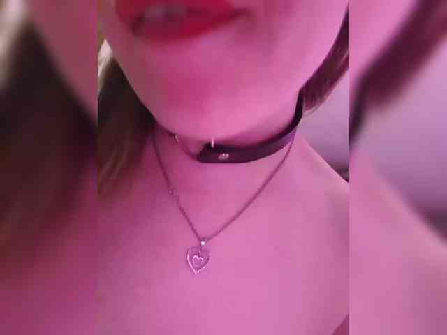 __EElaIzzza__ webcam