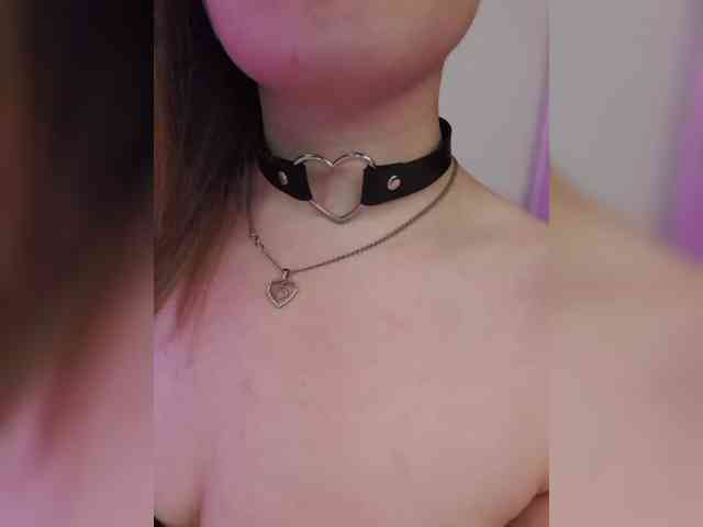 __EElaIzzza__ webcam