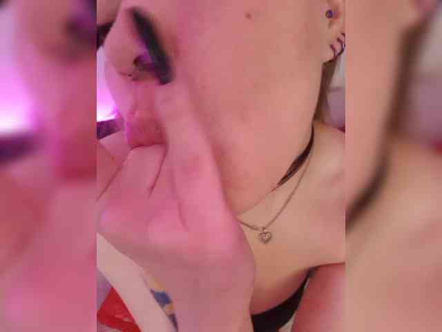 elaizza Sex Cam Show