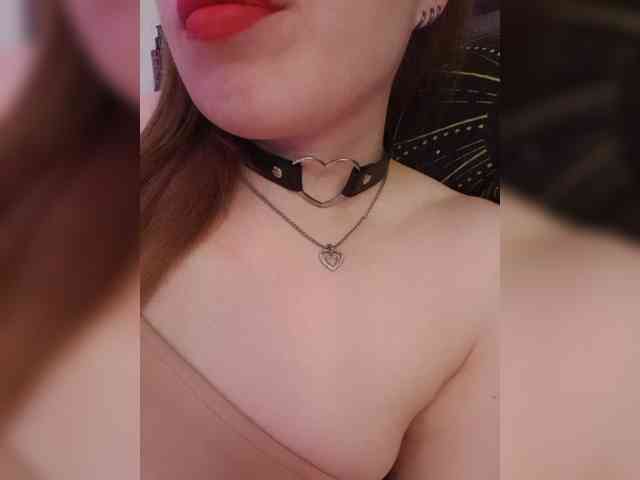 __EElaIzzza__ webcam