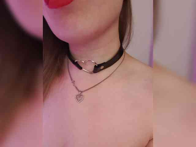 __EElaIzzza__ webcam