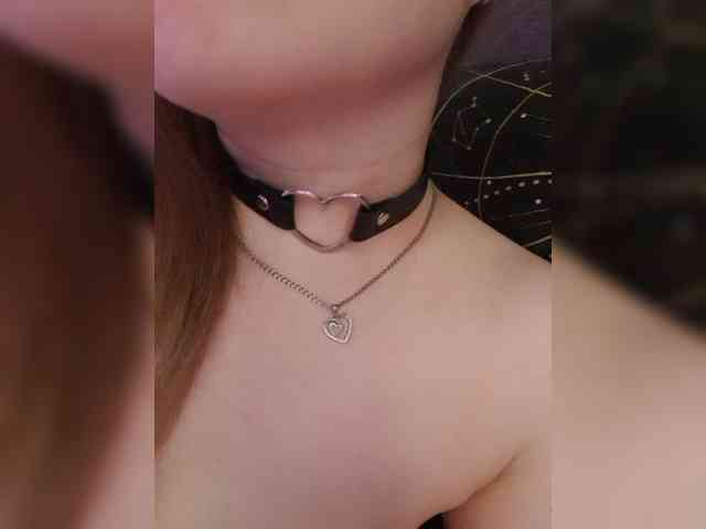 __EElaIzzza__ webcam