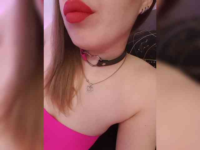 __EElaIzzza__ webcam