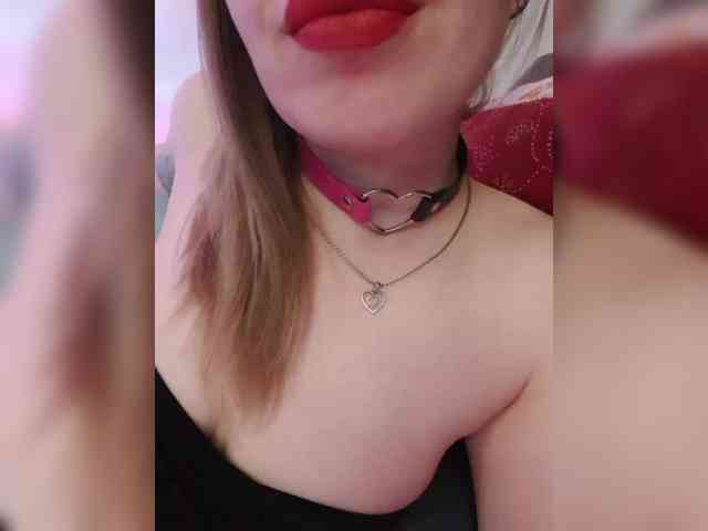 __EElaIzzza__ webcam