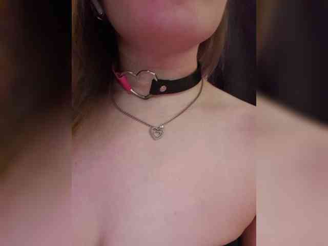 __EElaIzzza__ webcam