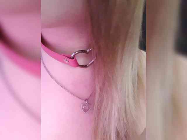 __EElaIzzza__ webcam