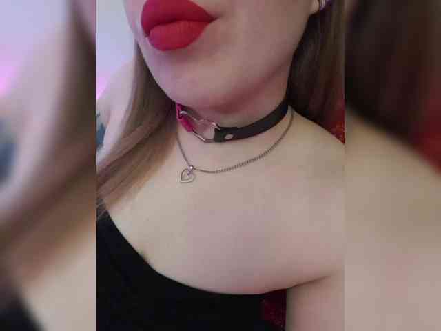 __EElaIzzza__ webcam