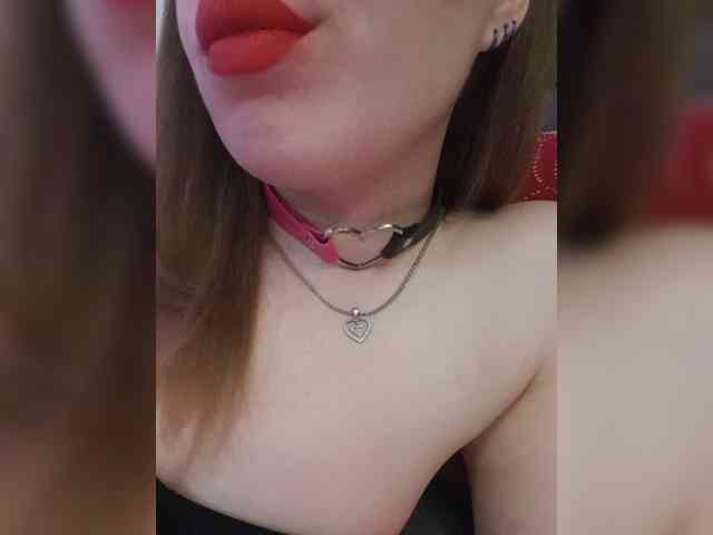 __EElaIzzza__ webcam