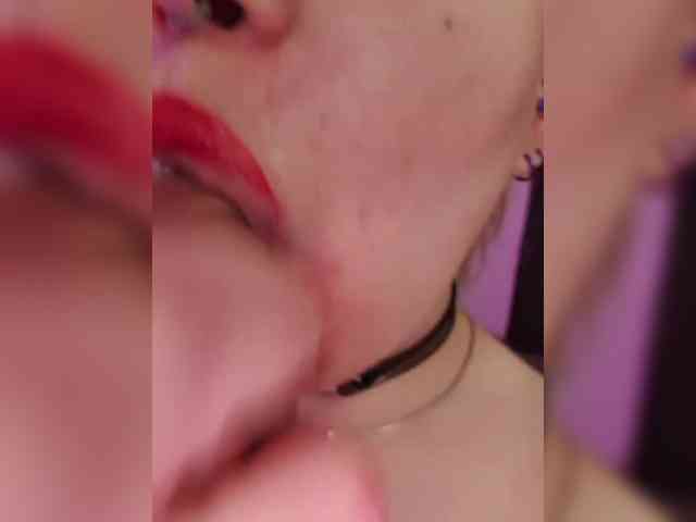 Модель: __EElaIzzza__