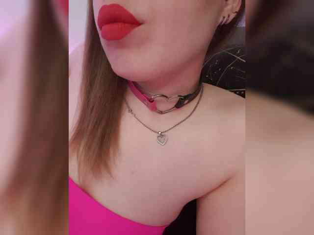 __EElaIzzza__ webcam