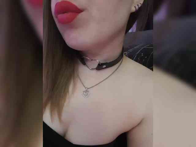 __EElaIzzza__ webcam