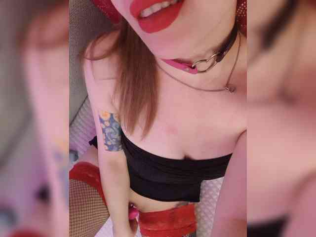 __EElaIzzza__ webcam