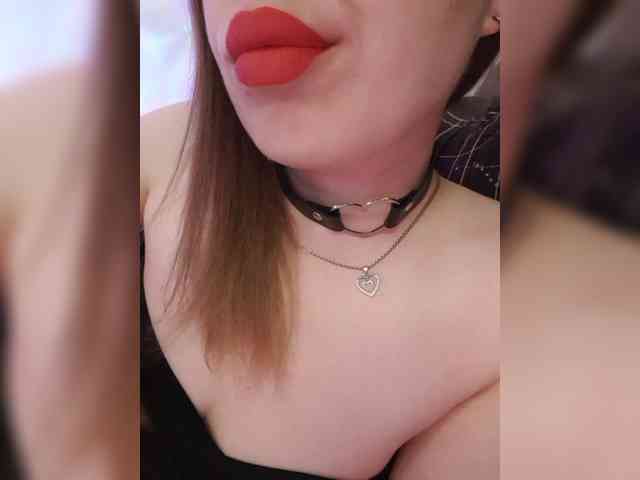 __EElaIzzza__ webcam