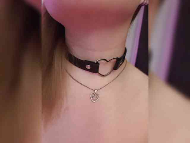 __EElaIzzza__ webcam