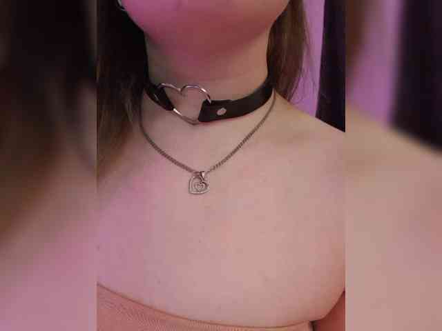 __EElaIzzza__ webcam