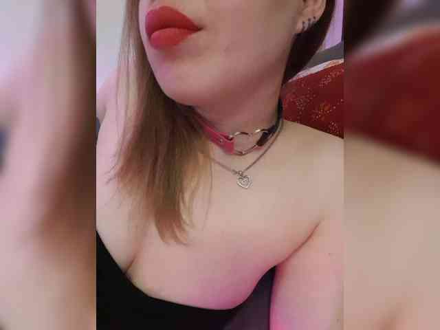 __EElaIzzza__ webcam