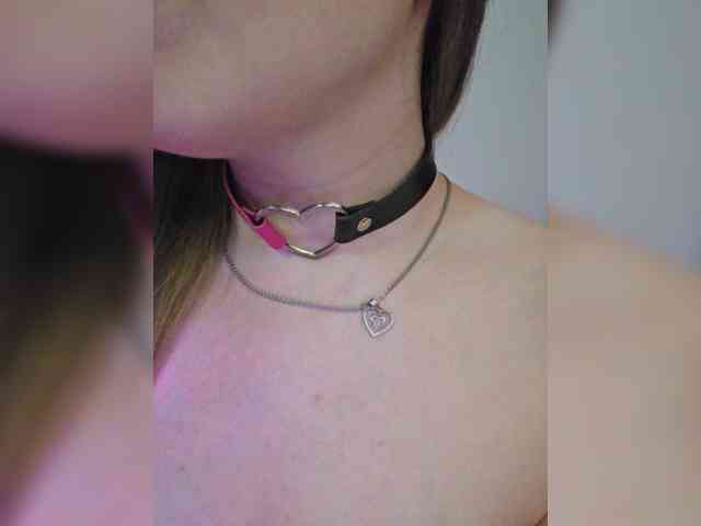 __EElaIzzza__ webcam