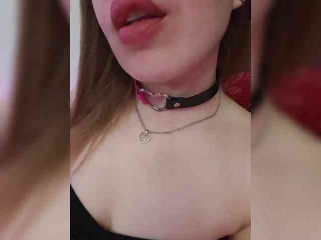 __EElaIzzza__ webcam