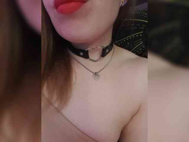 __EElaIzzza__ webcam