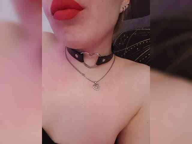 __EElaIzzza__ webcam