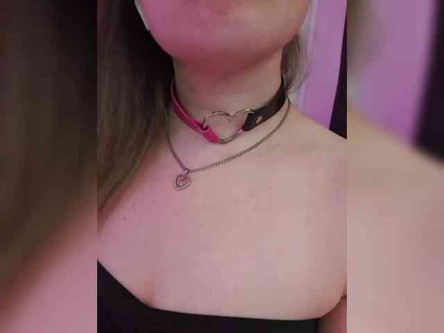__EElaIzzza__ webcam