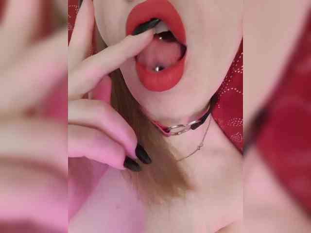 __EElaIzzza__ webcam