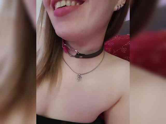 __EElaIzzza__ webcam