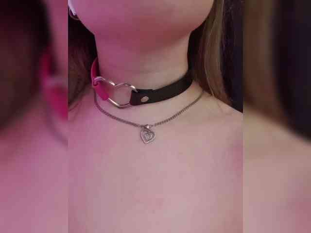 __EElaIzzza__ webcam