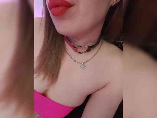 __EElaIzzza__ webcam