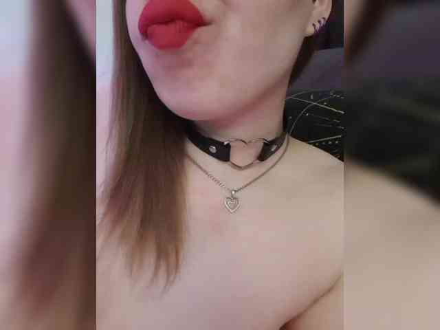 __EElaIzzza__ webcam
