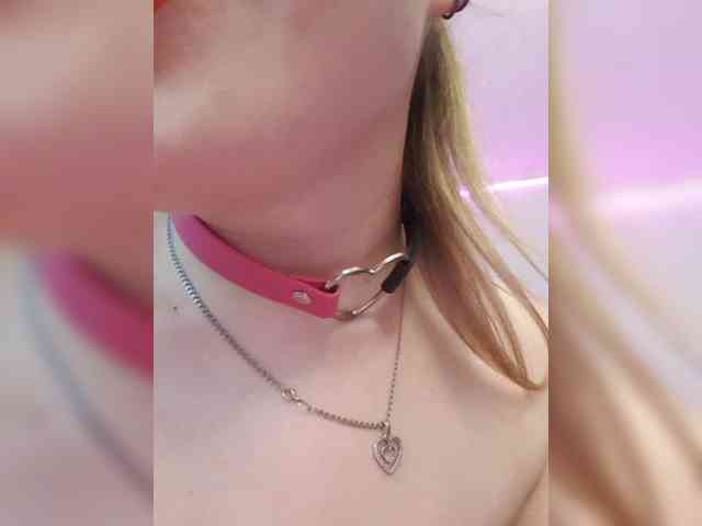 __EElaIzzza__ webcam
