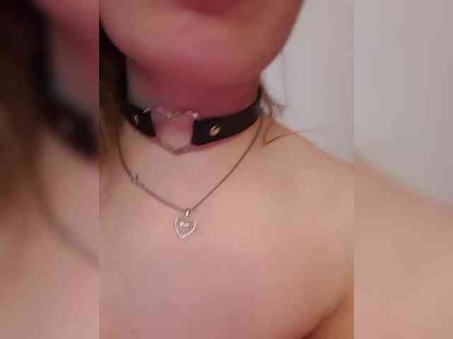 __EElaIzzza__ webcam