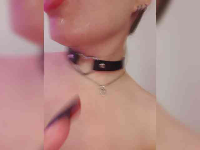 __EElaIzzza__ webcam
