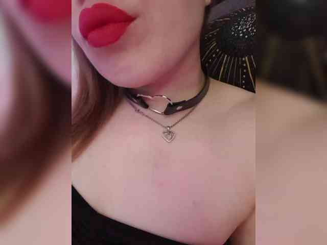 __EElaIzzza__ webcam