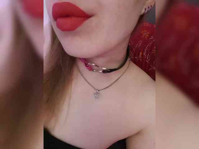 __EElaIzzza__ webcam