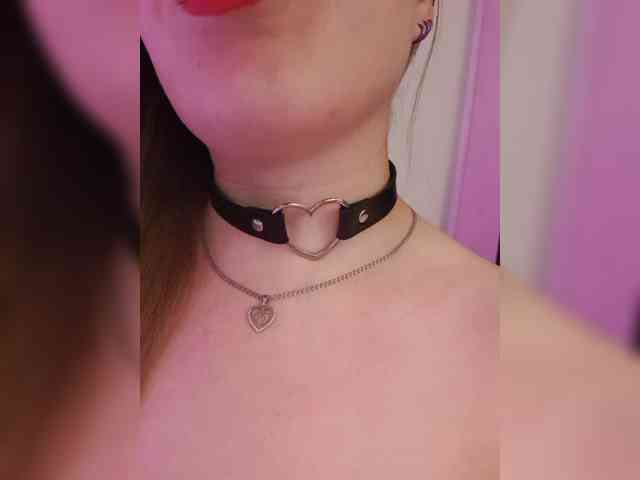 __EElaIzzza__ webcam