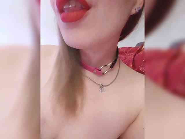 __EElaIzzza__ webcam