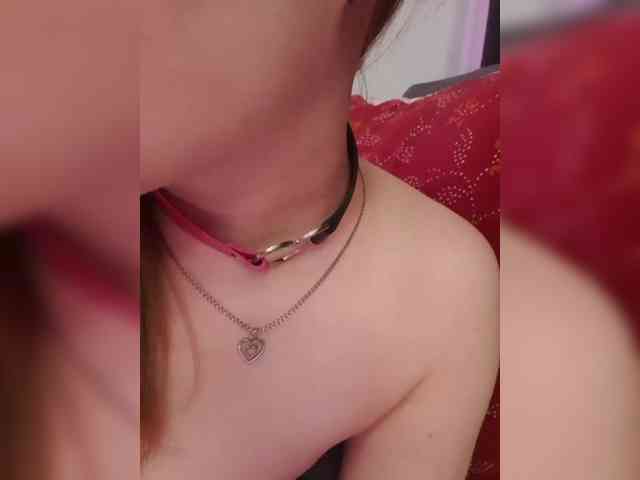 __EElaIzzza__ webcam