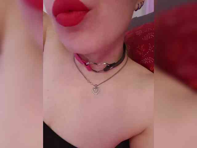 __EElaIzzza__ webcam