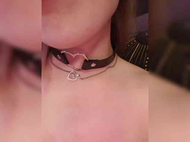 __EElaIzzza__ webcam