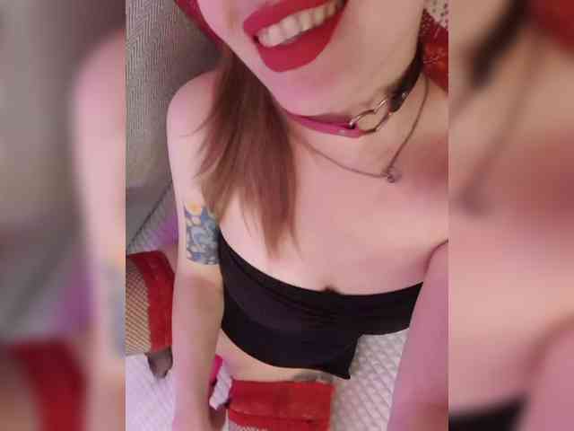__EElaIzzza__ webcam