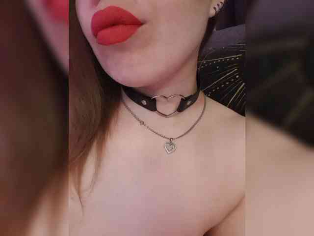 __EElaIzzza__ webcam