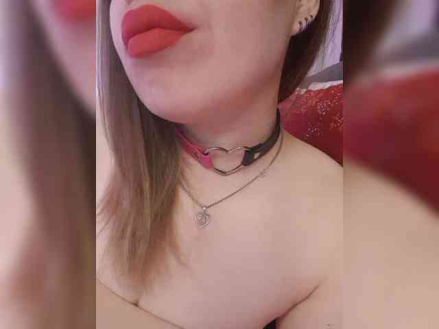 __EElaIzzza__ webcam