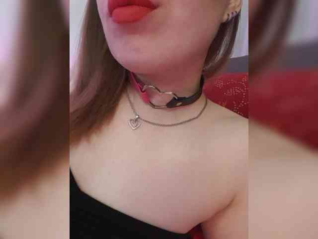 __EElaIzzza__ webcam
