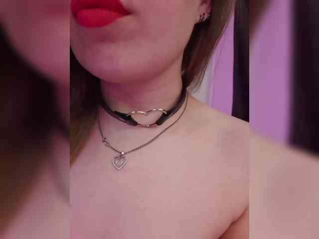 __EElaIzzza__ webcam
