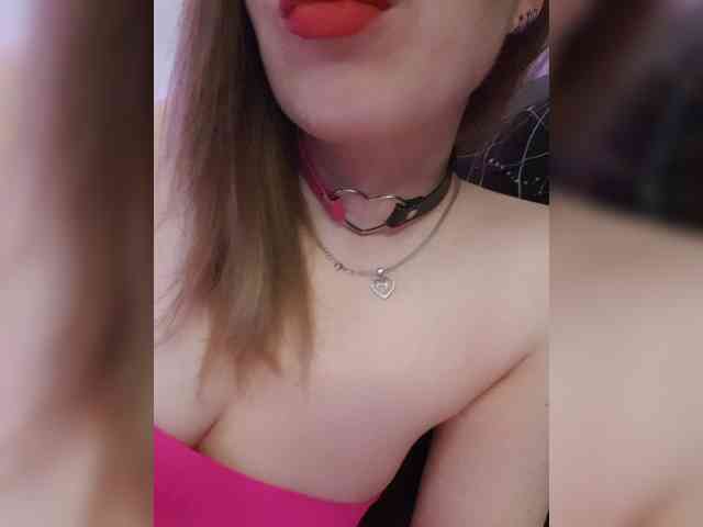 __EElaIzzza__ webcam