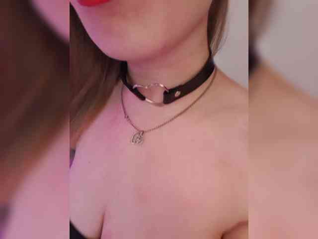 __EElaIzzza__ webcam
