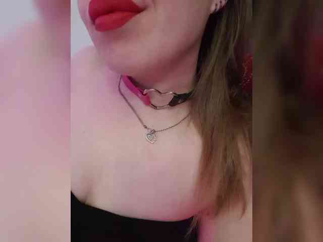 __EElaIzzza__ webcam
